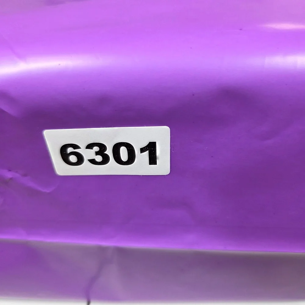 NEW HOKA Clifton 9 Sneakers White Silver Men’s Size 10.5 Wide 6301 - Picture 12 of 12